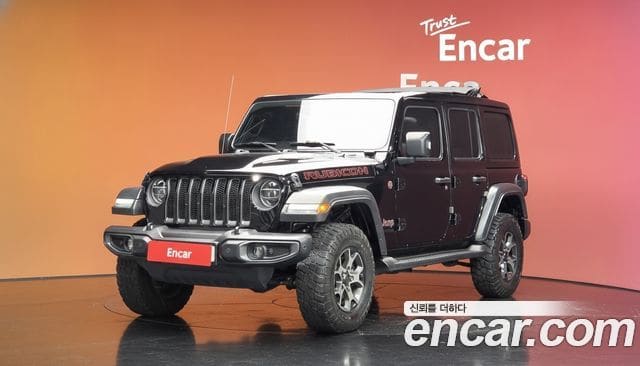Jeep Wrangler — фото 1
