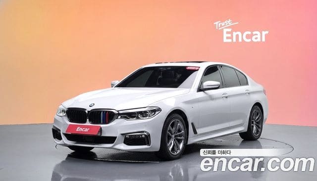 BMW 5 Series — фото 1