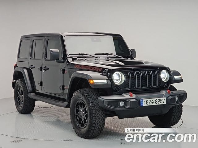 Jeep Wrangler — фото 1