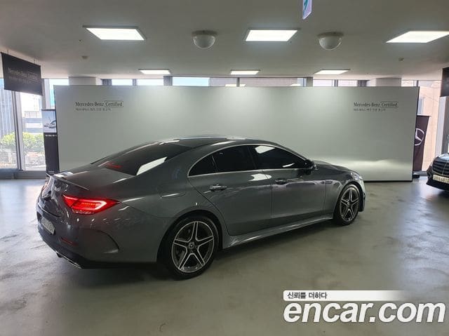 Mercedes-Benz CLS-Class — фото 1