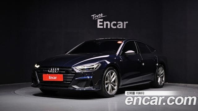Audi A7 — фото 1