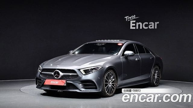 Mercedes-Benz CLS-Class — фото 1