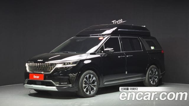 Kia Carnival — фото 1