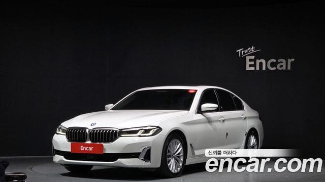 BMW 5 Series — фото 1