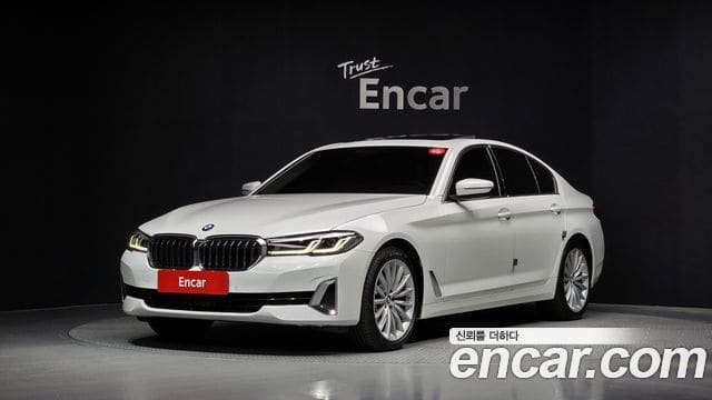 BMW 5 Series — фото 1