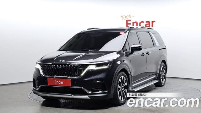 Kia Carnival — фото 1