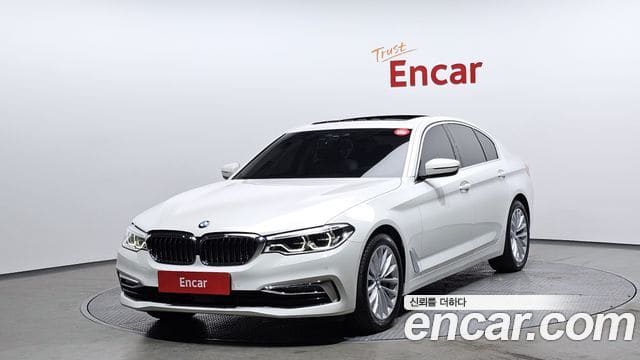 BMW 5 Series — фото 1