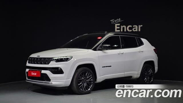 Jeep Compass — фото 1