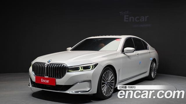 BMW 7 Series — фото 1