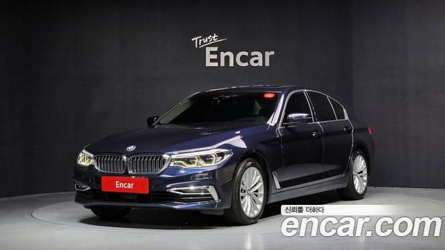 BMW 5 Series — фото 1