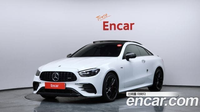 Mercedes-Benz E-Class — фото 1