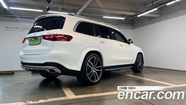 Mercedes-Benz GLS-Class — фото 1