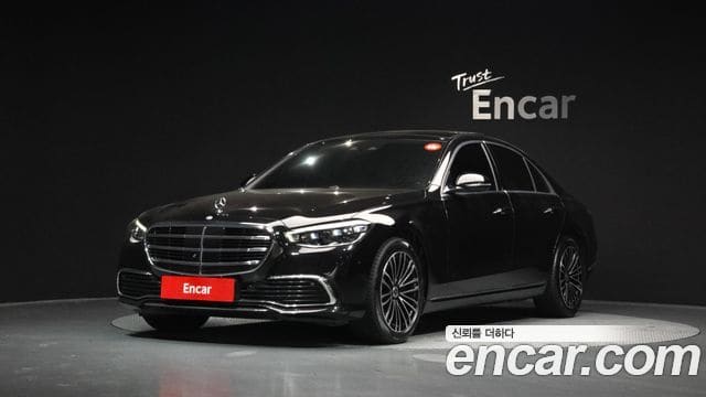 Mercedes-Benz S-Class — фото 1