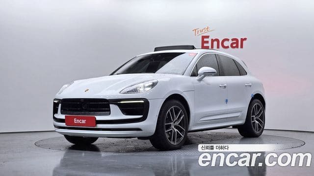 Porsche Macan — фото 1