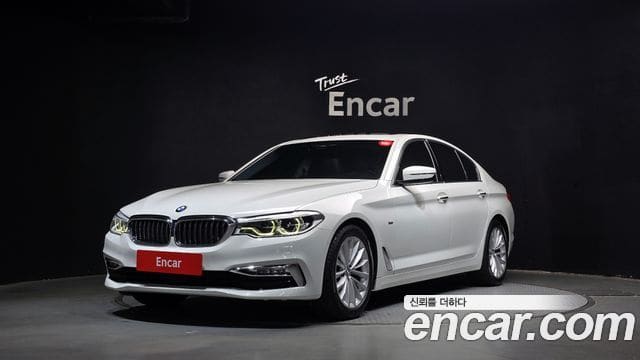 BMW 5 Series — фото 1