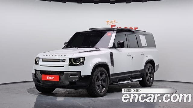 Land Rover Defender — фото 1