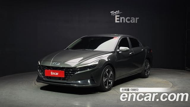 Hyundai Avante — фото 1