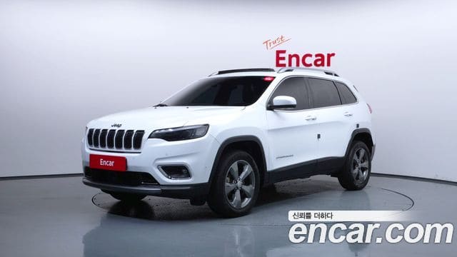 Jeep Cherokee — фото 1