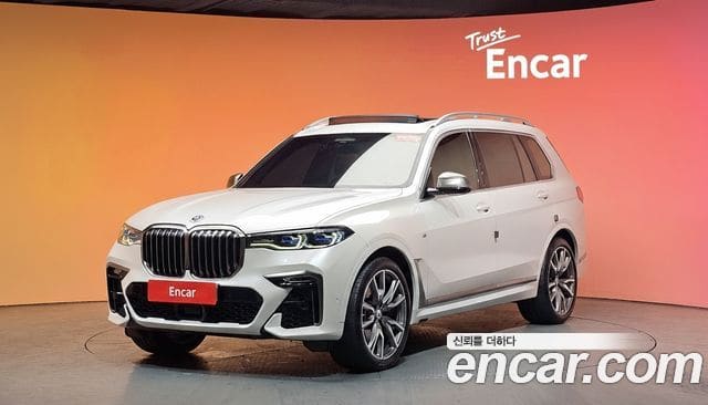 BMW X7 — фото 1