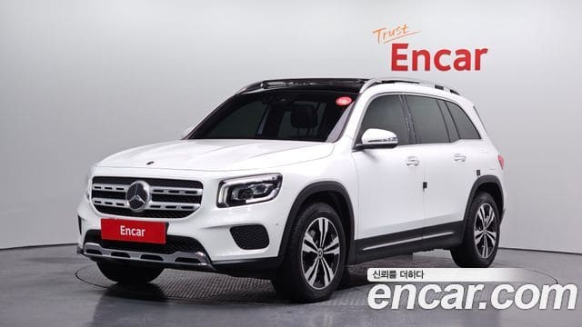 Mercedes-Benz GLB-Class — фото 1
