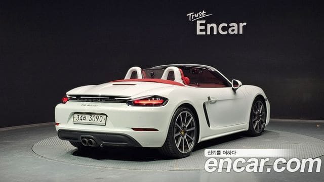 Porsche 718 Boxster — фото 1