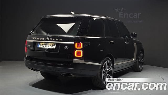 Land Rover Range Rover — фото 1