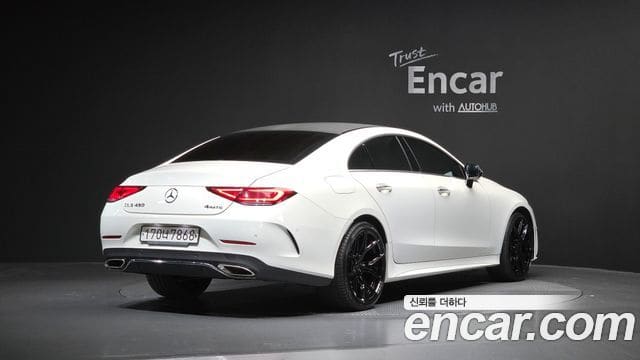 Mercedes-Benz CLS-Class — фото 1