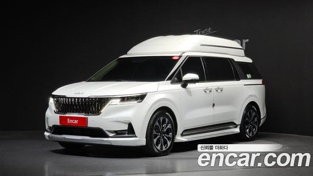 Kia Carnival — фото 1