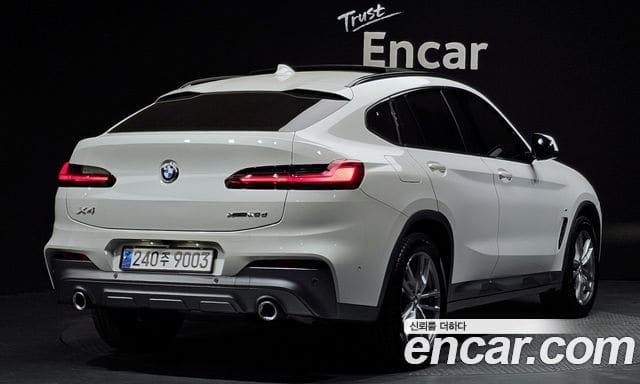 BMW X4 — фото 1