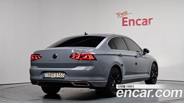 Volkswagen Passat GT — фото 1