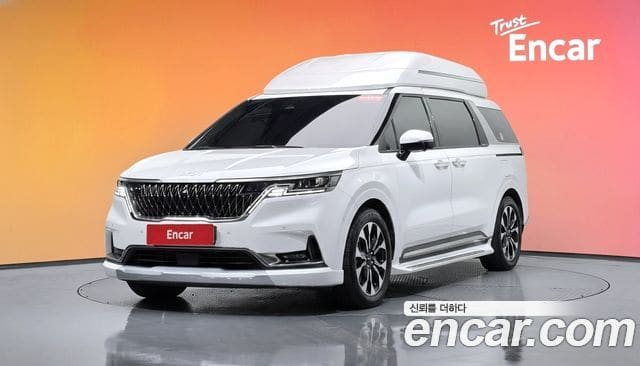Kia Carnival — фото 1