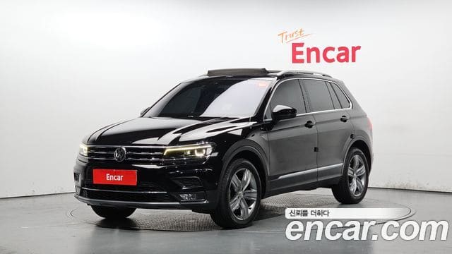 Volkswagen Tiguan — фото 1