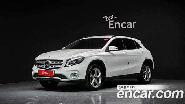 Mercedes-Benz GLA-Class — фото 1