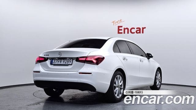 Mercedes-Benz A-Class — фото 1