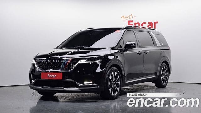 Kia Carnival — фото 1