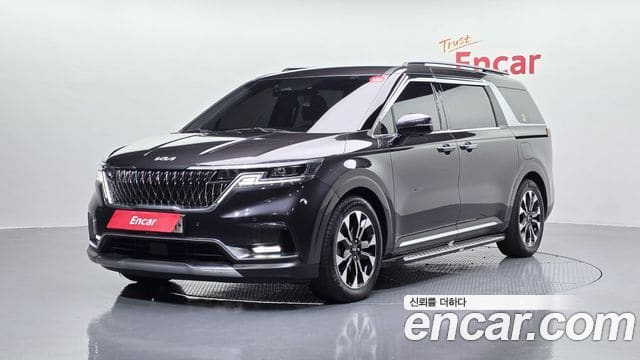 Kia Carnival — фото 1