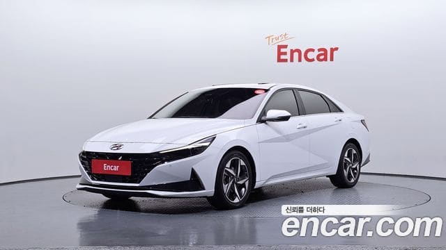 Hyundai Avante — фото 1