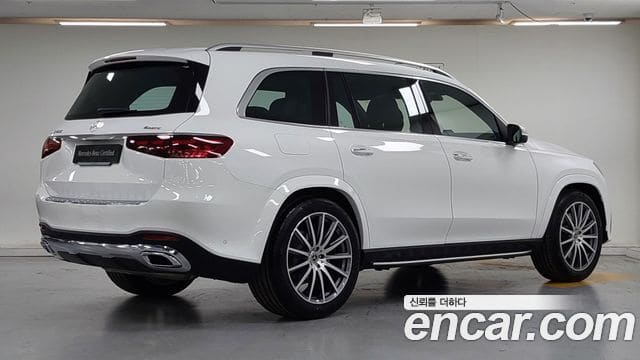 Mercedes-Benz GLS-Class — фото 1