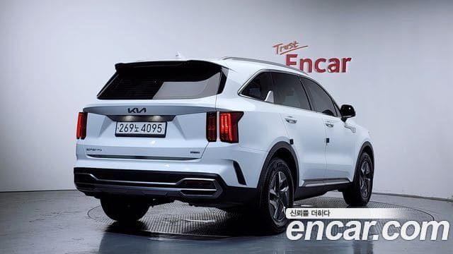 Kia Sorento — фото 1