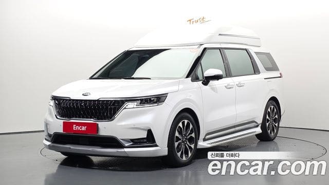 Kia Carnival — фото 1