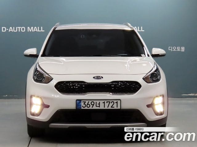 Kia Niro — фото 1