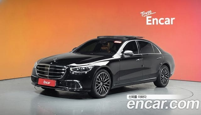 Mercedes-Benz S-Class — фото 1
