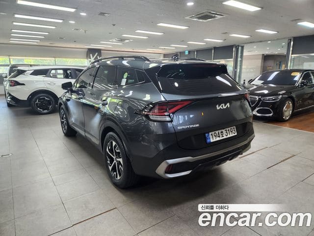 Kia Sportage — фото 1