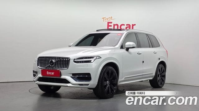 Volvo XC90 — фото 1