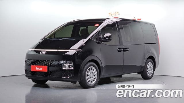Hyundai Staria — фото 1