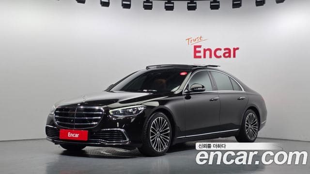 Mercedes-Benz S-Class — фото 1