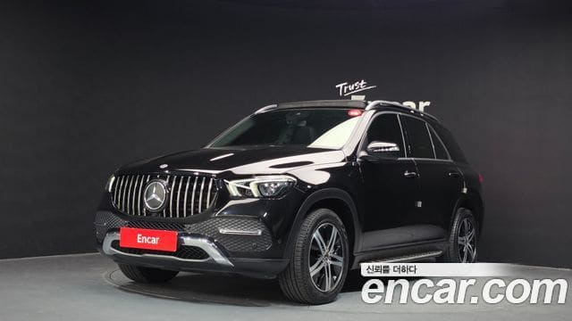 Mercedes-Benz GLE-Class — фото 1