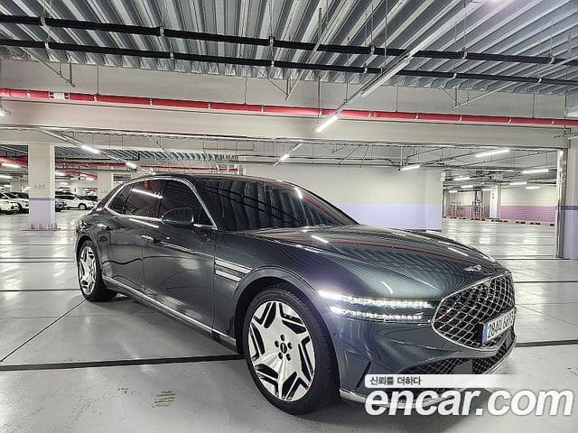 Genesis G90 — фото 1