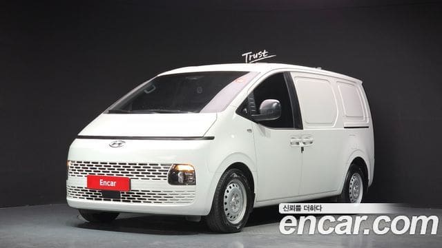 Hyundai Staria — фото 1