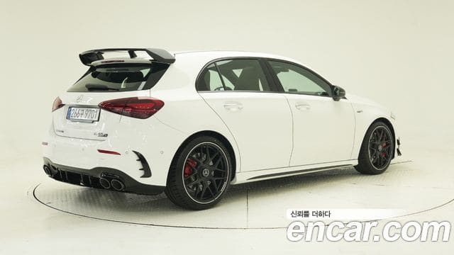 Mercedes-Benz A-Class — фото 1